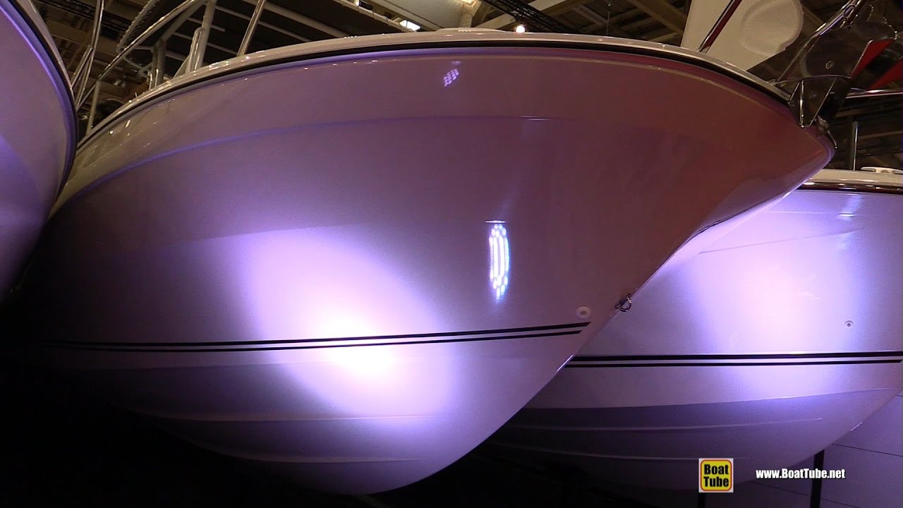 2017 Jeanneau Cap Camarat 7.5 CC Motor Boat - Walkaround - 2016 Salon Nautique Paris