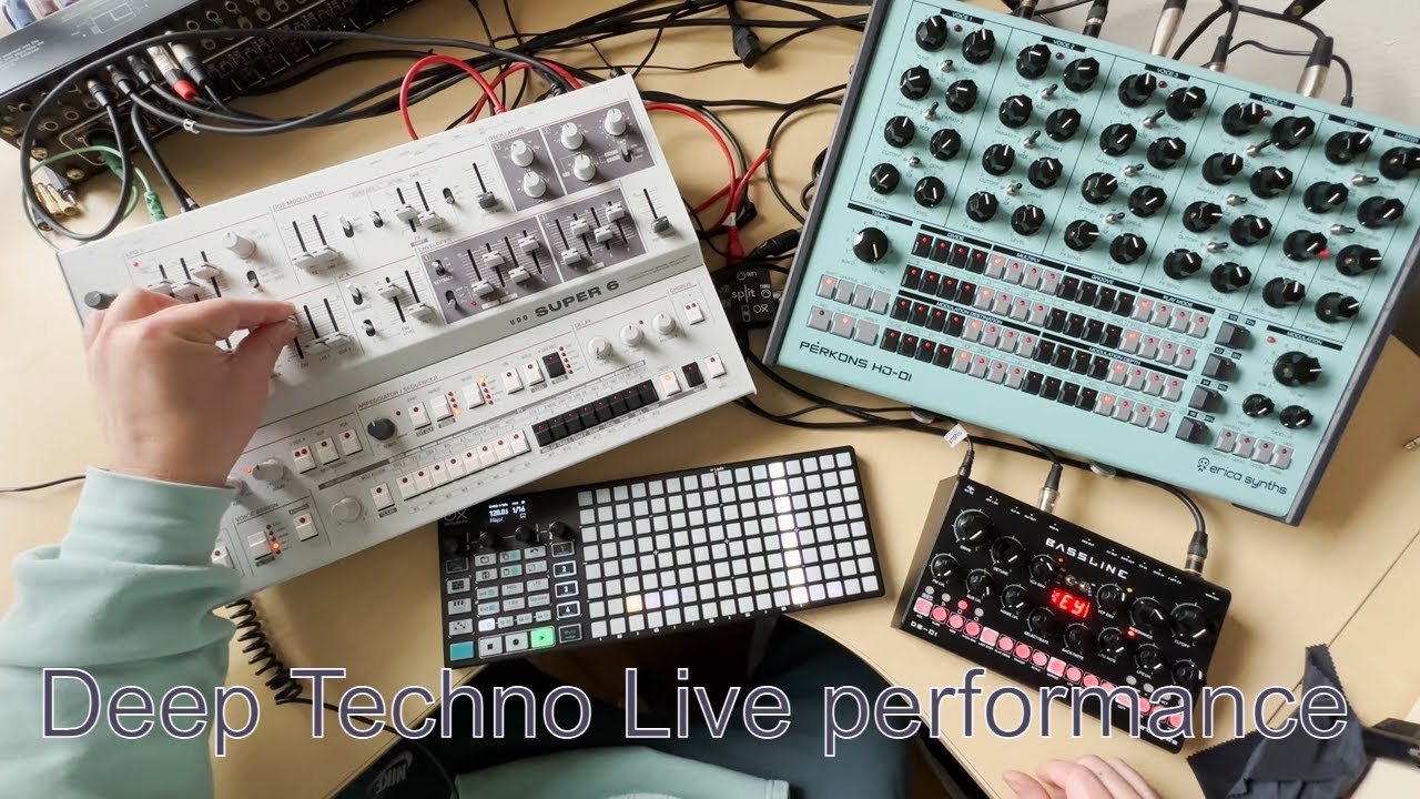 Dub Techno minimal Jam with Perkons HD-01, Super 6, Bassline, and OXI One.