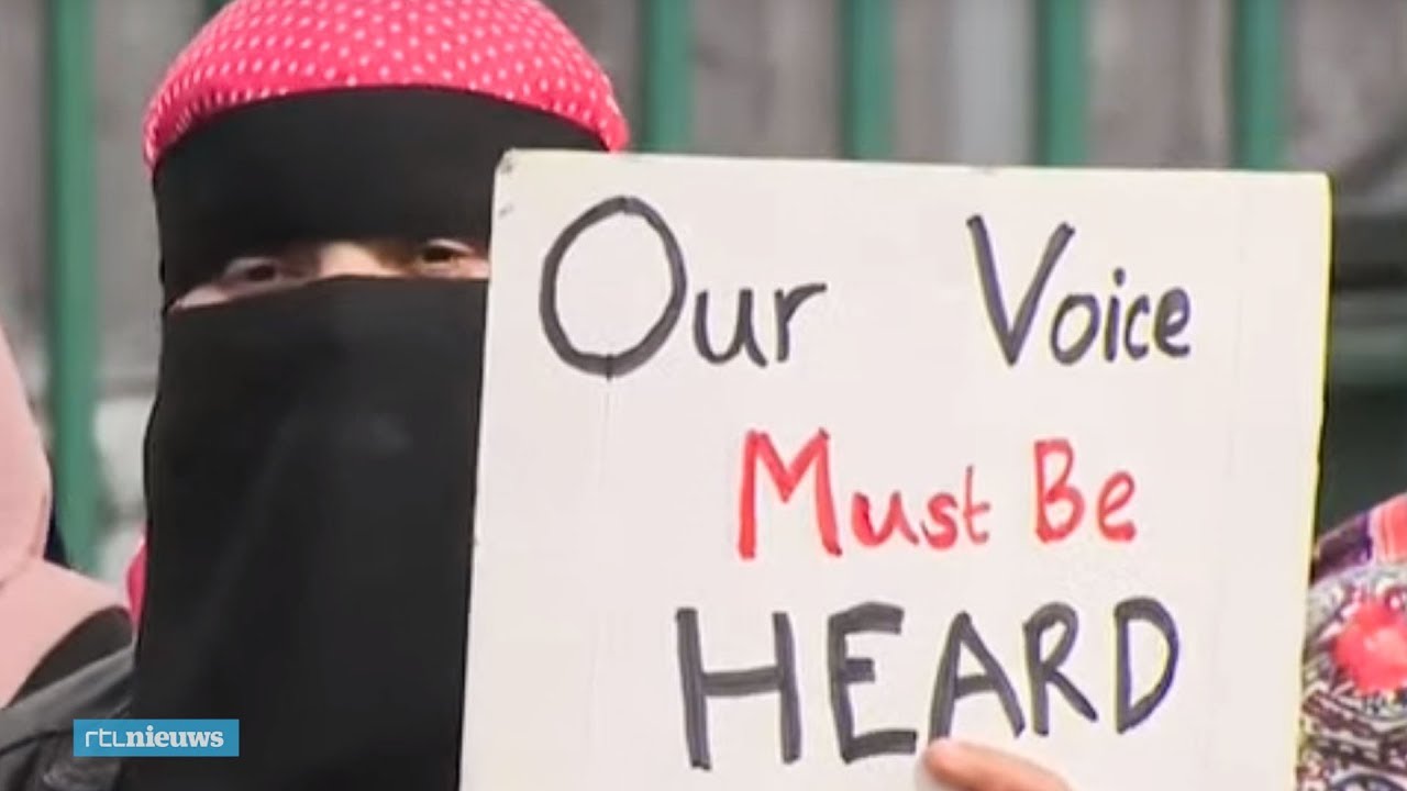 Britse moslimouders demonstreren tegen LHBT-lessen op school - RTL NIEUWS