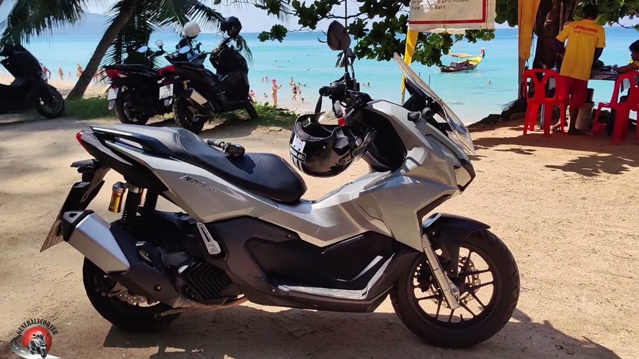 Обзор скутера Honda adv160 - мал, да удал!