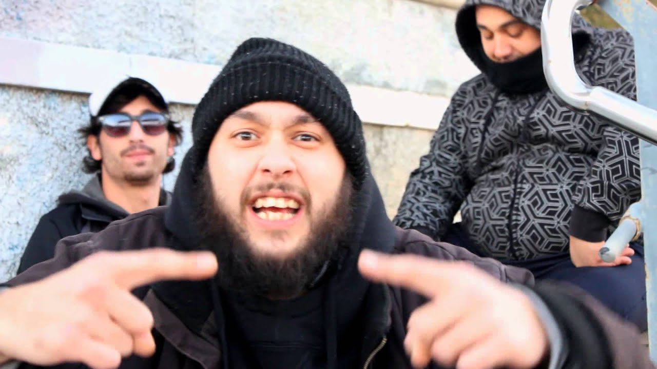 Nano & Zo&upsilon;&mu;&pi;ά&sigmaf; - KNK &Kappa;&omicron;&upsilon;&phi;ά&lambda;&epsilon;&sigmaf;