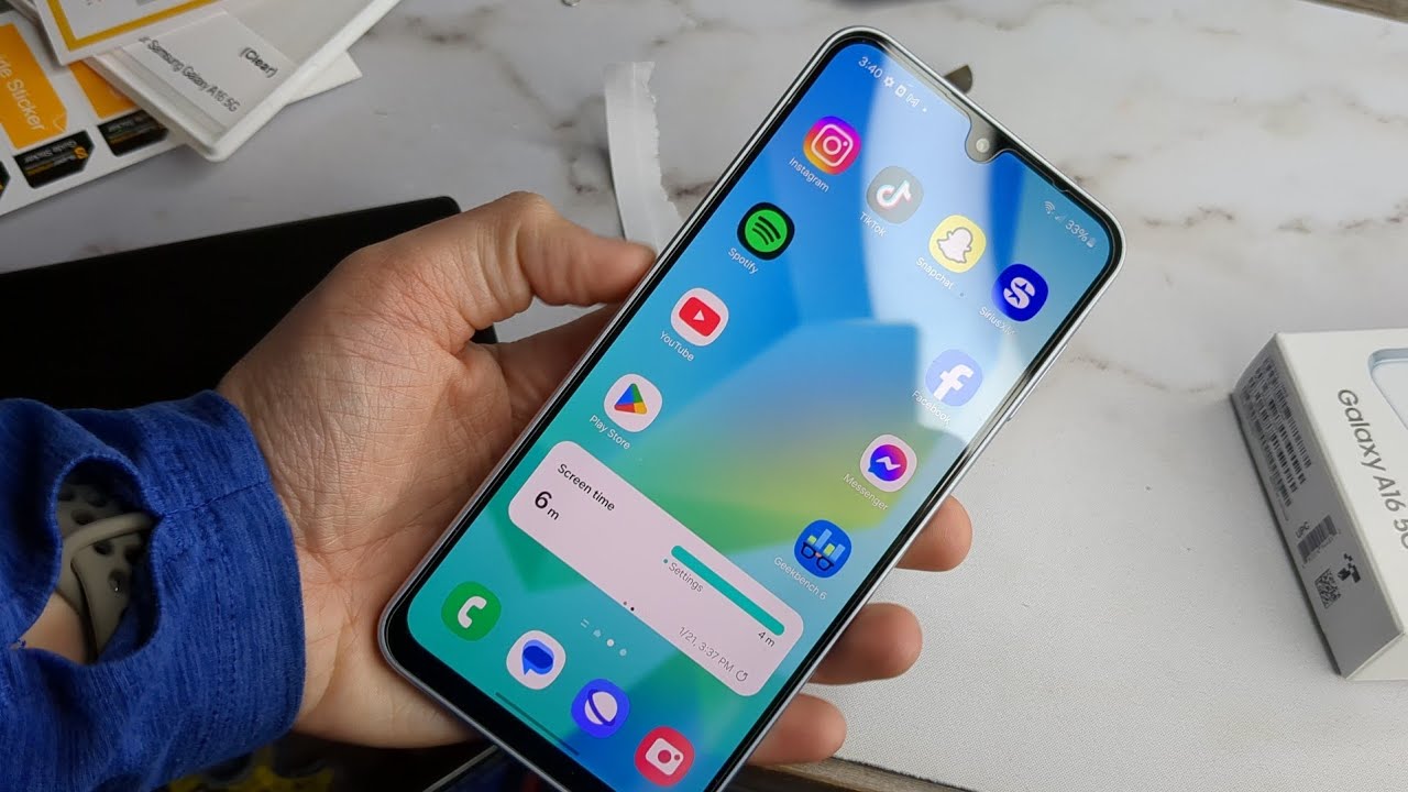 Распаковка Galaxy A16 5G. Этот телефон — лучший до 200 долларов!