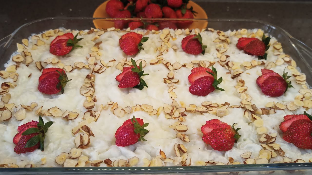 GÜLLAÇ Sütlü tatlıların şahı ve asla bir dilim yetmiyor. 🍰