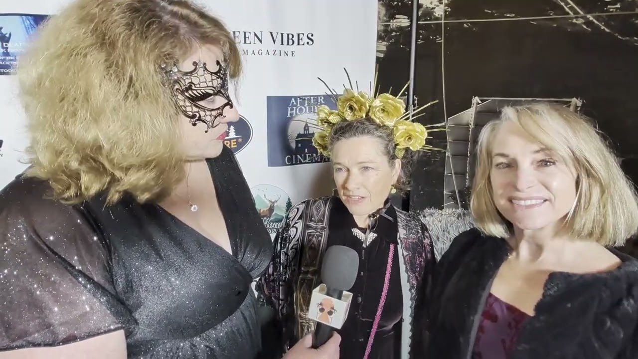 🎭 Jenn on the Red: Halloween Hotness – A Night of Masquerade! 👠