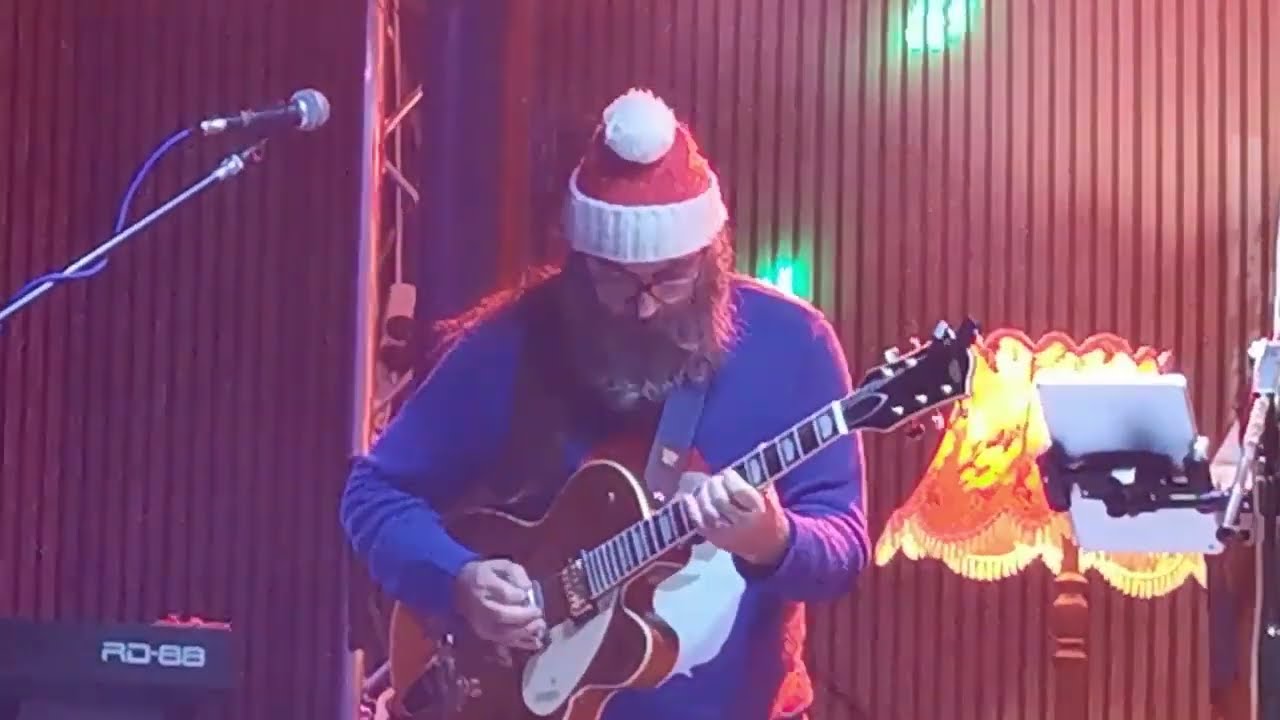 Hangar 18 Swansea 2025 12 23 christmas jam