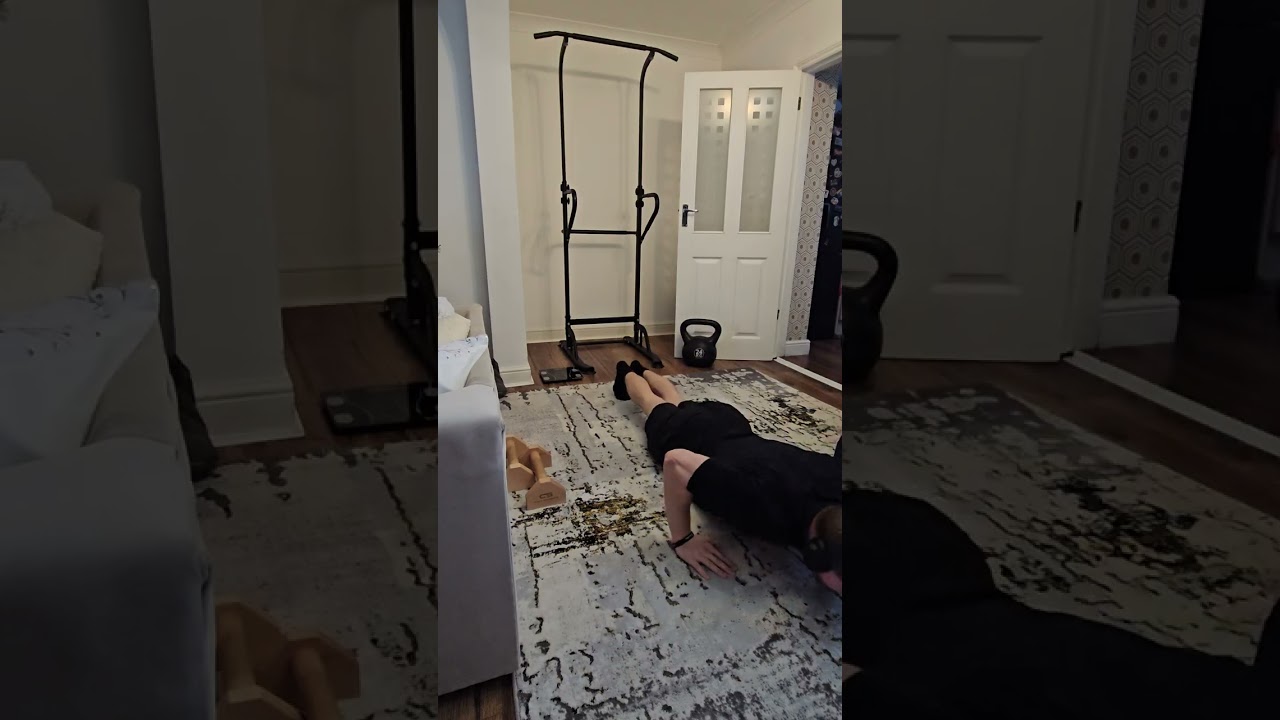 Unedited day 17. 150 pull ups and 300 push ups. Proof. first set didn't record.