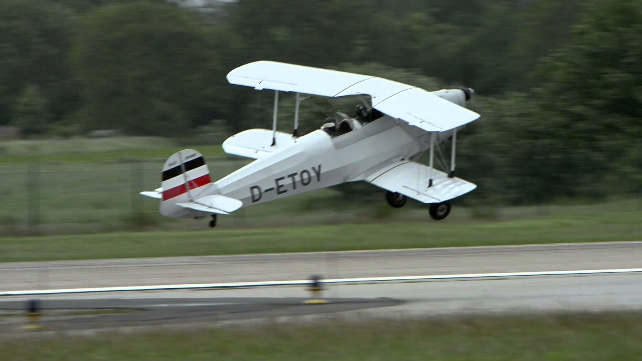 Near crash B&uuml;cker Bu131 at Wittmundhaven