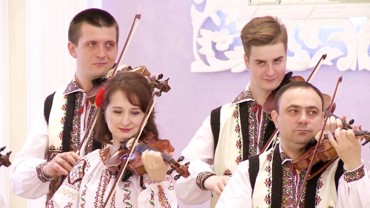 Leo Lalaru Mitraliera Românie   & Orchestra Fratilor Advahov   Ruseasca lui Leo!!! 2016