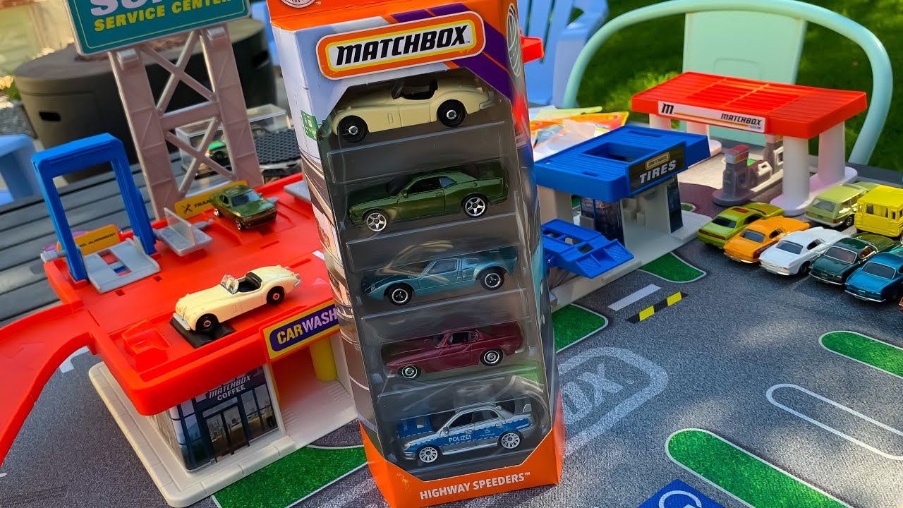 Lamley Showcase: Matchbox Highway Speeders 5-pack