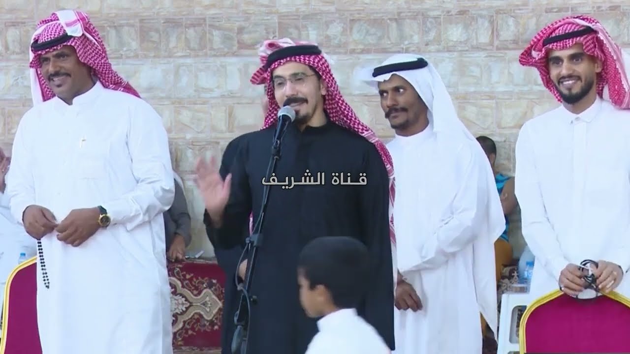 رجز الشاعر باشا الشريف و الشاعر فواز القارحي