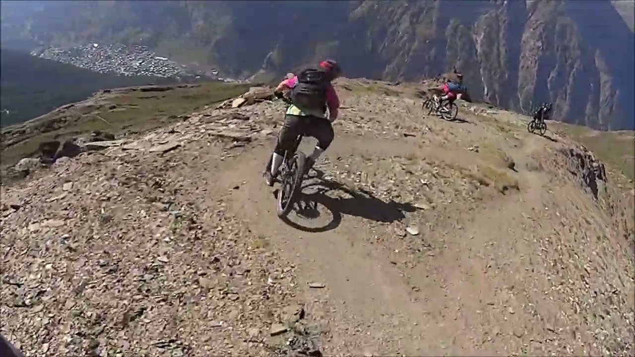 Sui J4 Zermatt Oberrothorn