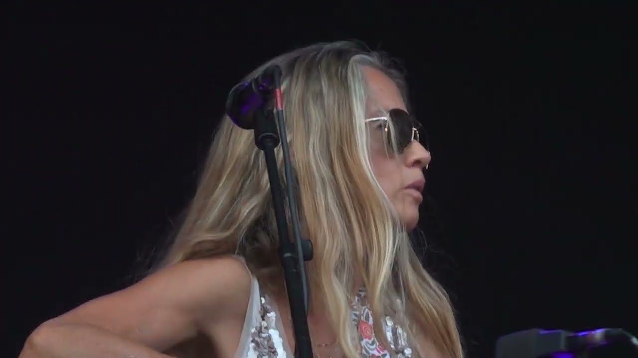 Heather Nova 