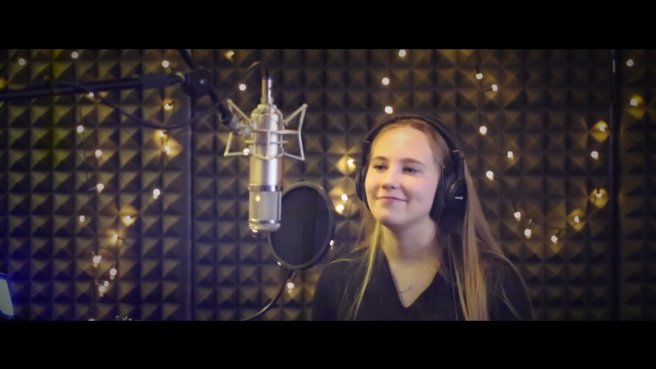 Daleko od natury - Emilia Topisz