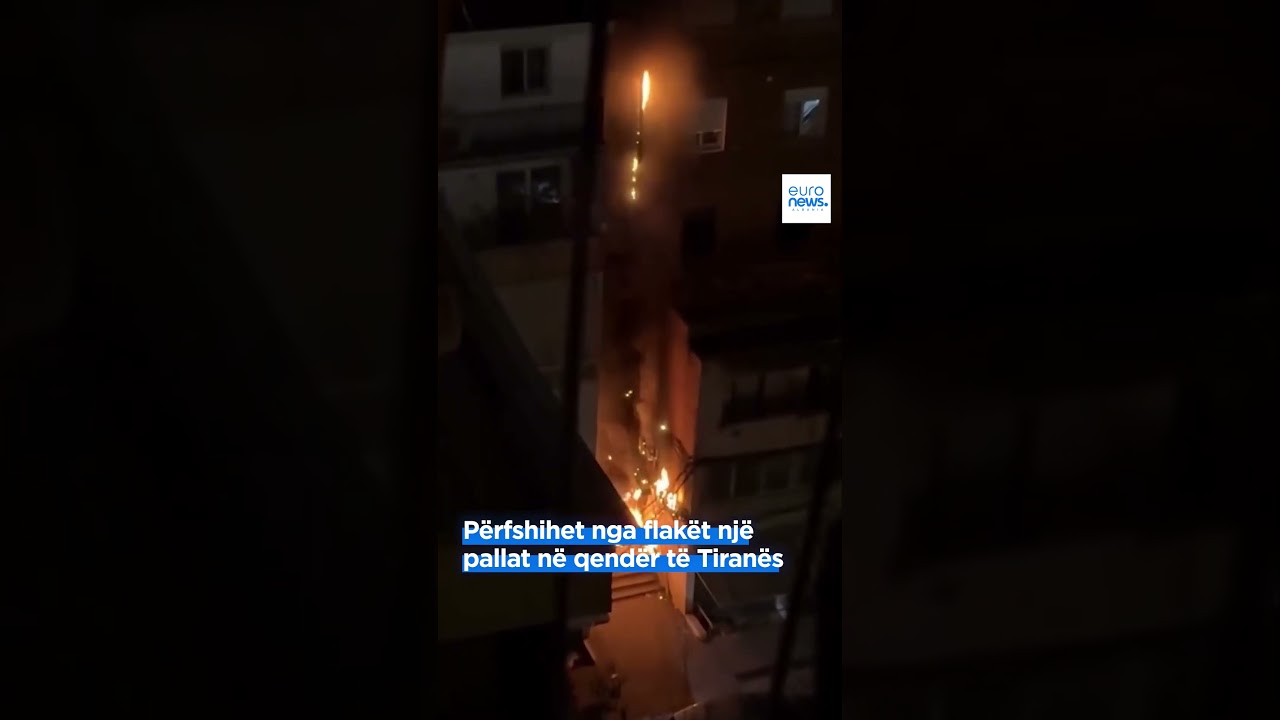 Përfshihet nga flakët një pallat në qendër të Tiranës