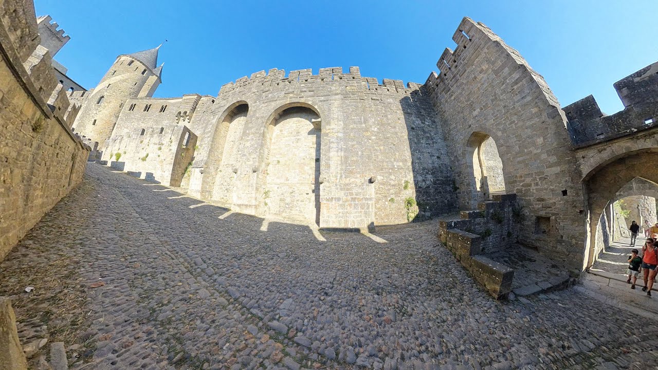 Walk around Carcassonne cite (old city) walls