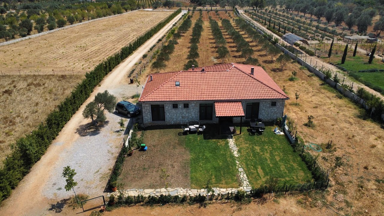 Urla Uzunkuyu'da Satılık Müstakil Ev