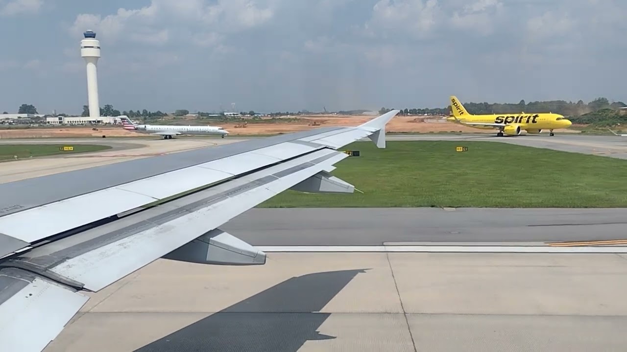 American Airlines Airbus A320 Takeoff From Charlotte CLT | Flight 2598