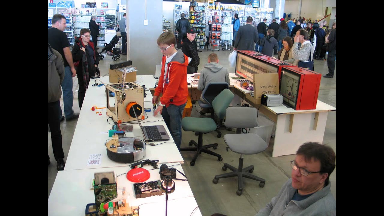 Model Expo 2013.04.28 Helsinki Hacklab timelapse