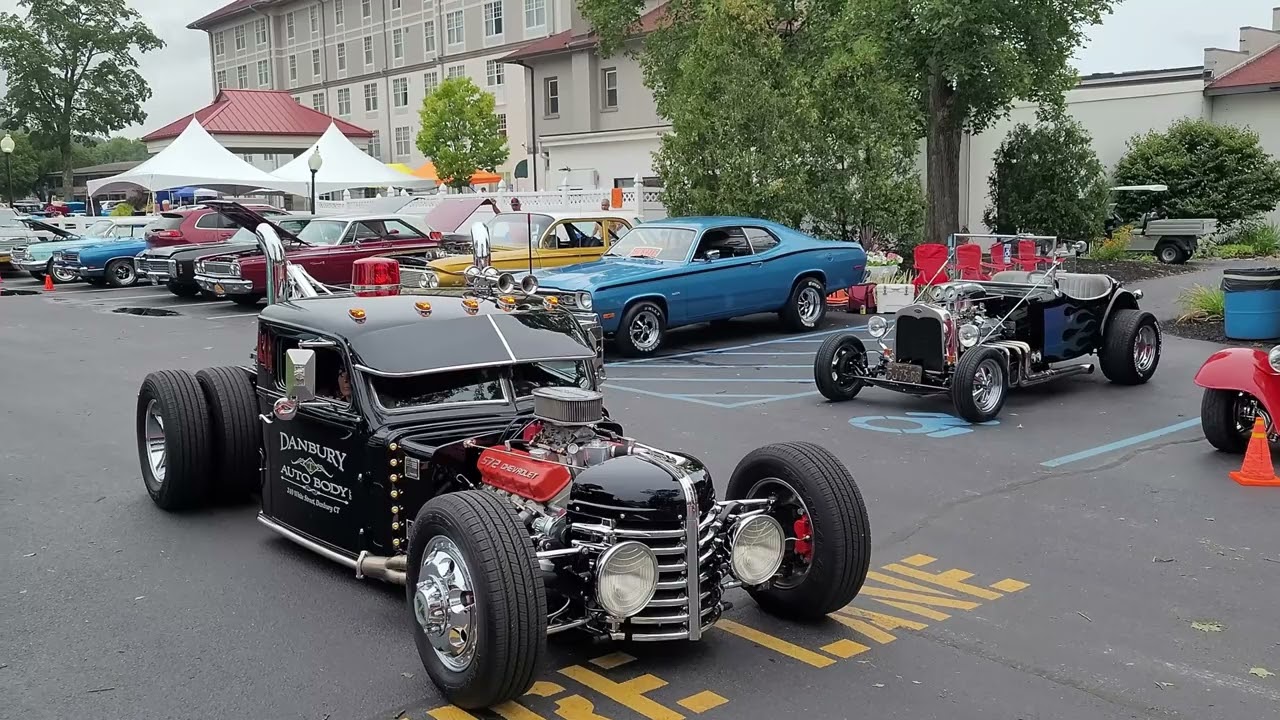 Best Classic Car Show {Adirondack Nationals} Upstate NY classic cars hot rods muscle cars Sams vlog