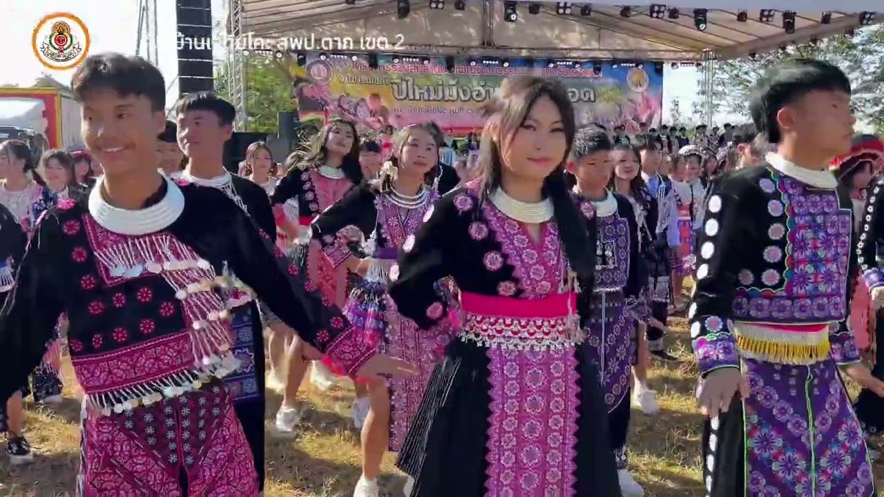 การแสดงพิธีเปิดปีใหม่ม้ง บ้านเจดีย์โคะ