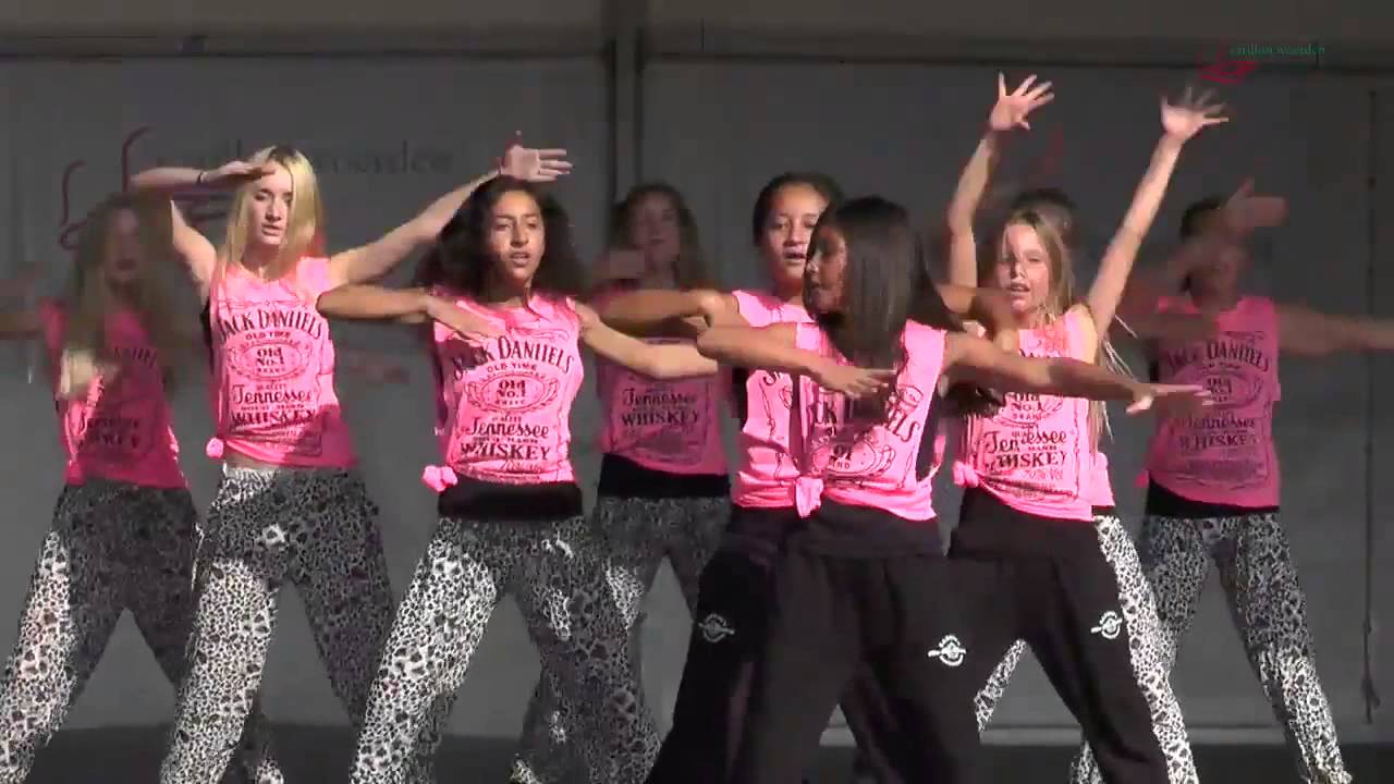 WoerdenLive | Carillonfestijn op het Kerkplein Saskia Dansschool