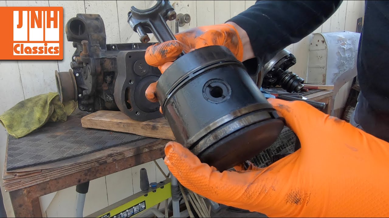 A Forgotten Model T (Episode 7) Engine Disassembly