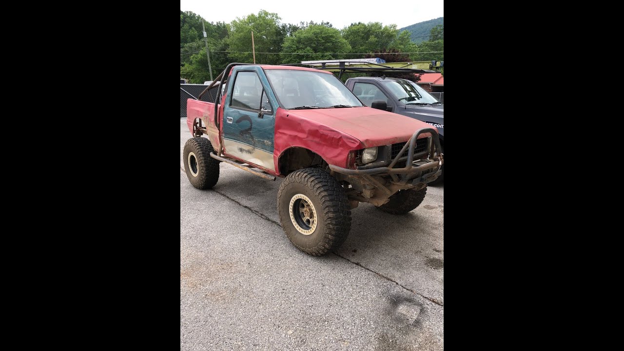 Case Study - 1992 Isuzu Pickup - Crank, No Start After Co-Occupying Space & Time With A Tree
