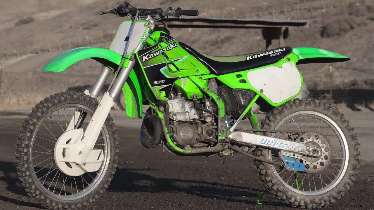 Full Teardown of my 35-Year-Old Kawasaki | 1990 KX250