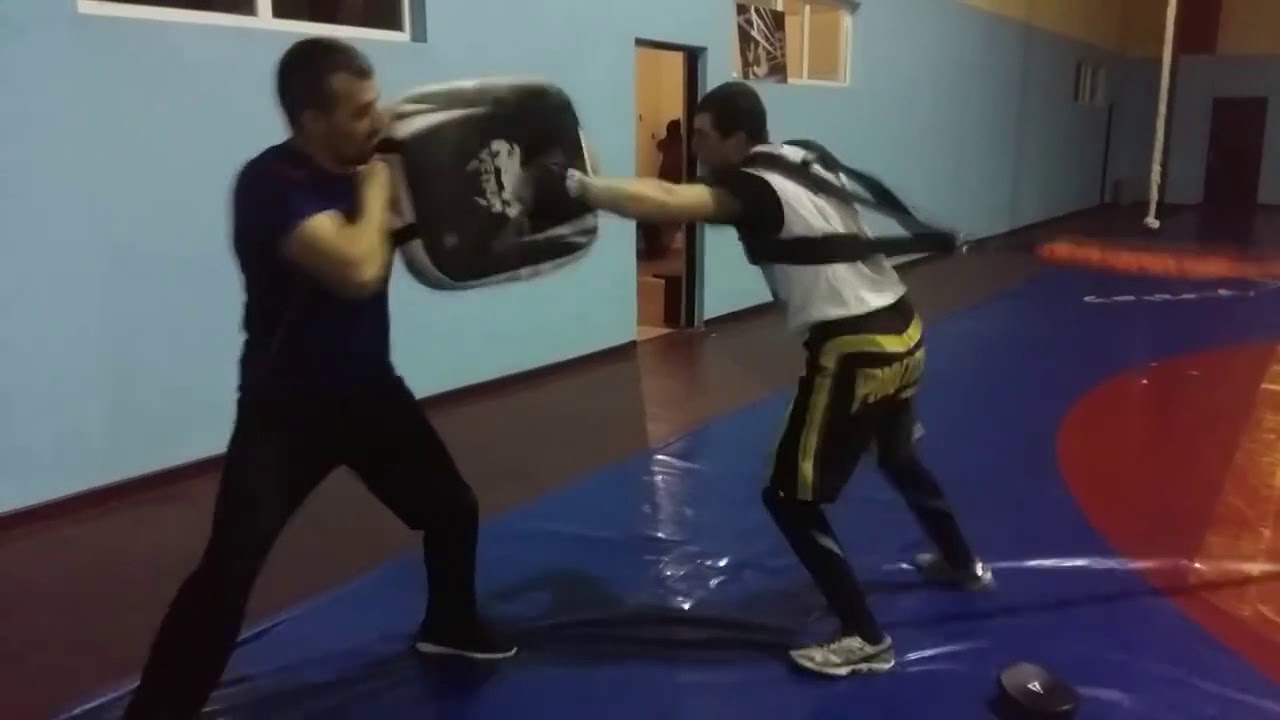 GEORGIAN FIGHTERS: Vakhtang Chumburidze training