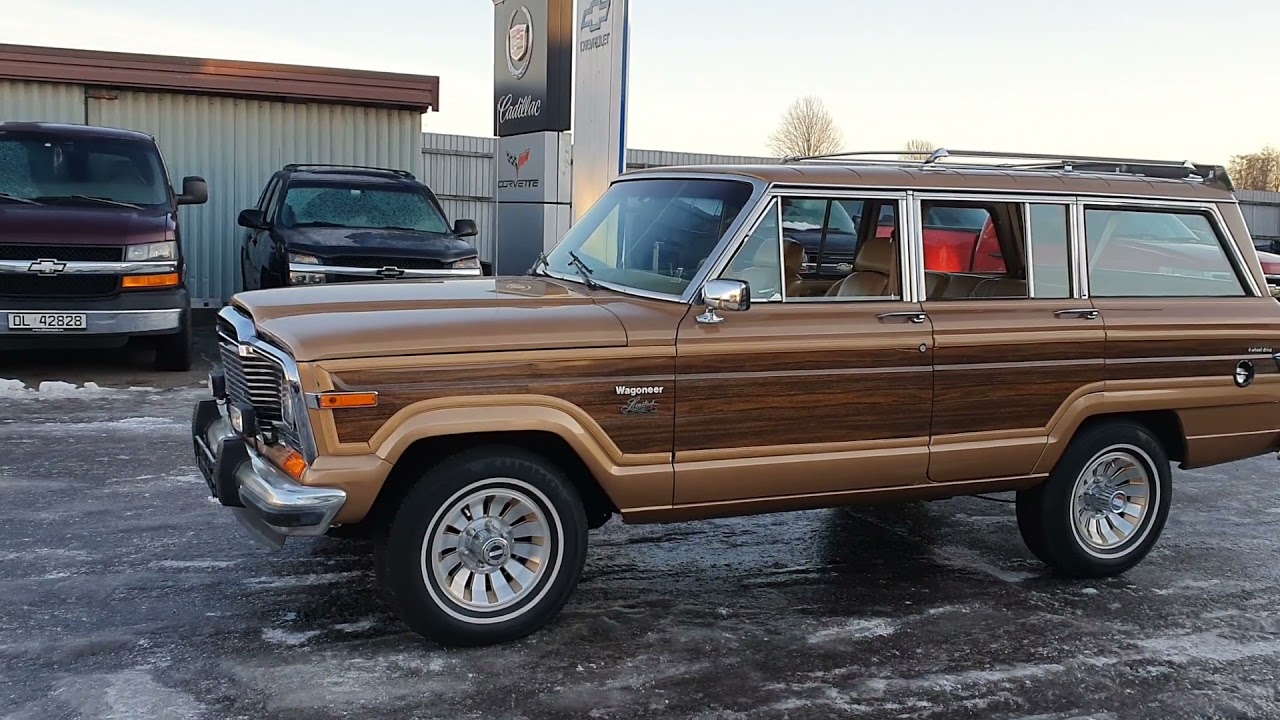 1982 Jeep Grand Wagoneer