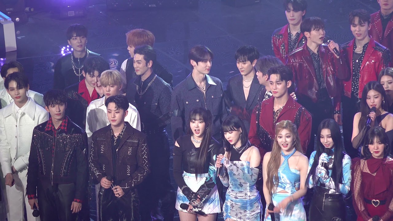 [4K CAM] 211217 '2021 KBS 가요대축제' 뉴이스트 엔딩 직캠(ft.플디즈)