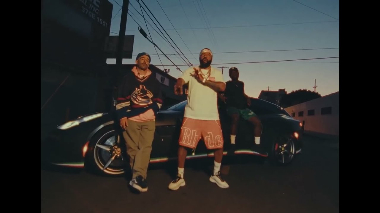 Zip Guns by Roc Marciano but the beat will take you to heaven 