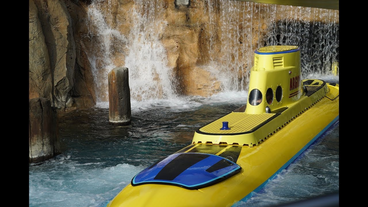 Finding Nemo Submarine Voyage - Disneyland 2018