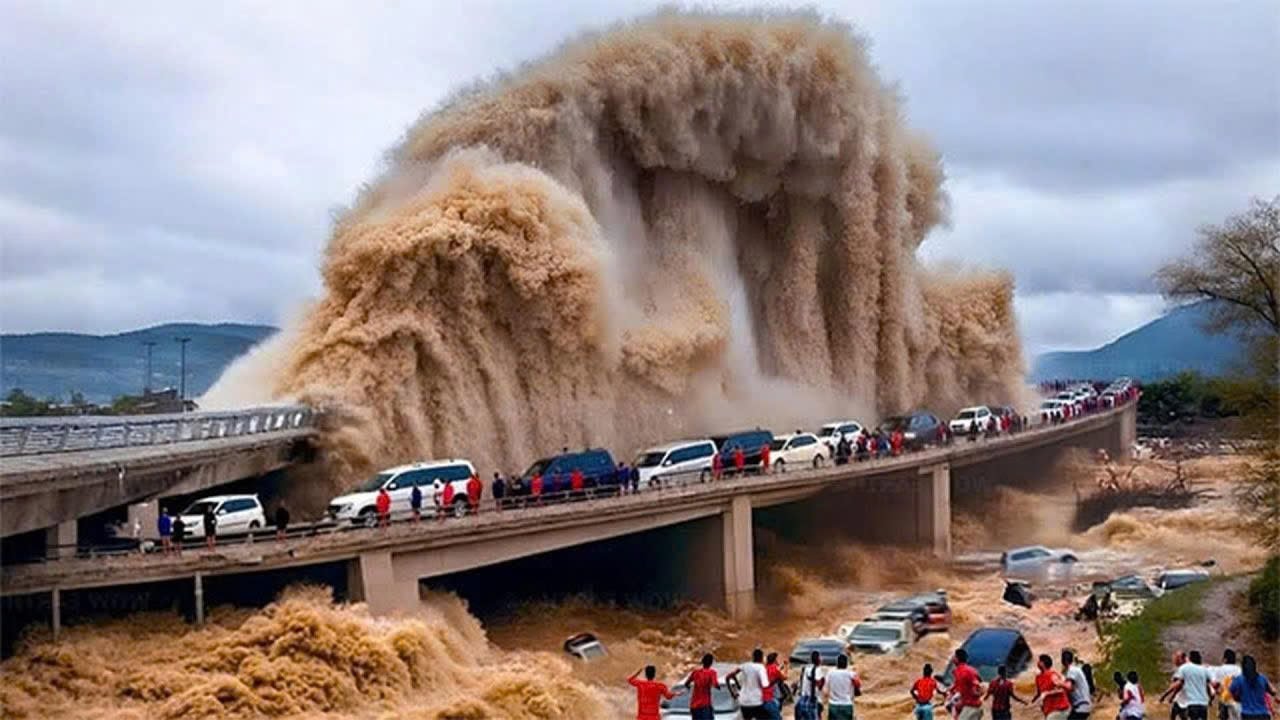 Самые невероятные моменты, когда-либо снятые на камеру | Лучшее за 2025 год #11