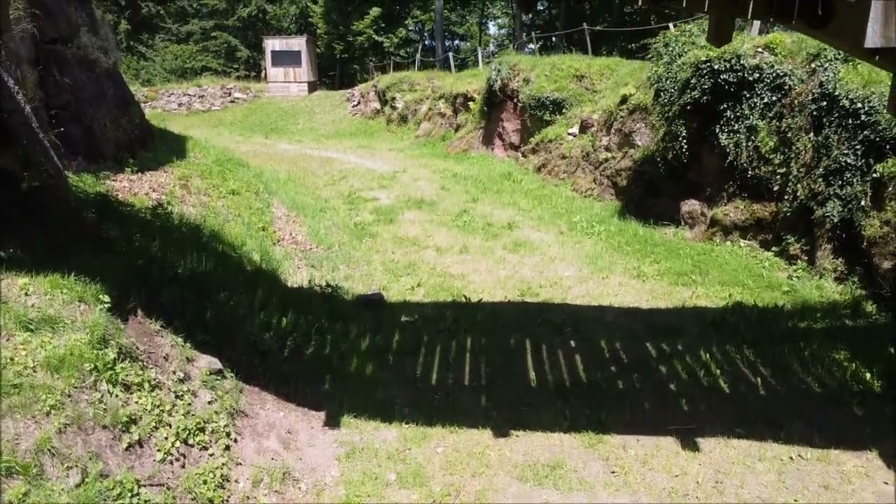 Château de WANGENBOURG (67)  ( DJI MINI 2 SE )