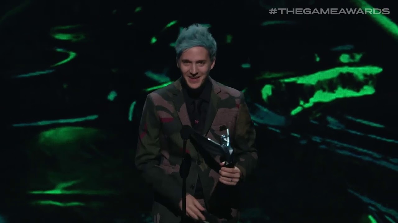 Apex Legends Wins the Best Multiplayer Game Award Presented by Ninja