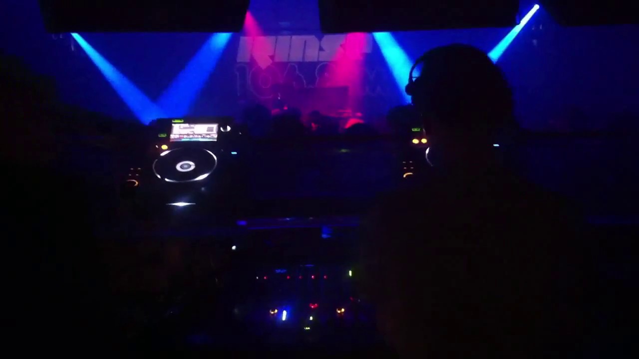 Fabric London - Dj Youngsta 3 deck mix - Rinse & Fwd - Boxing Day Special 2011