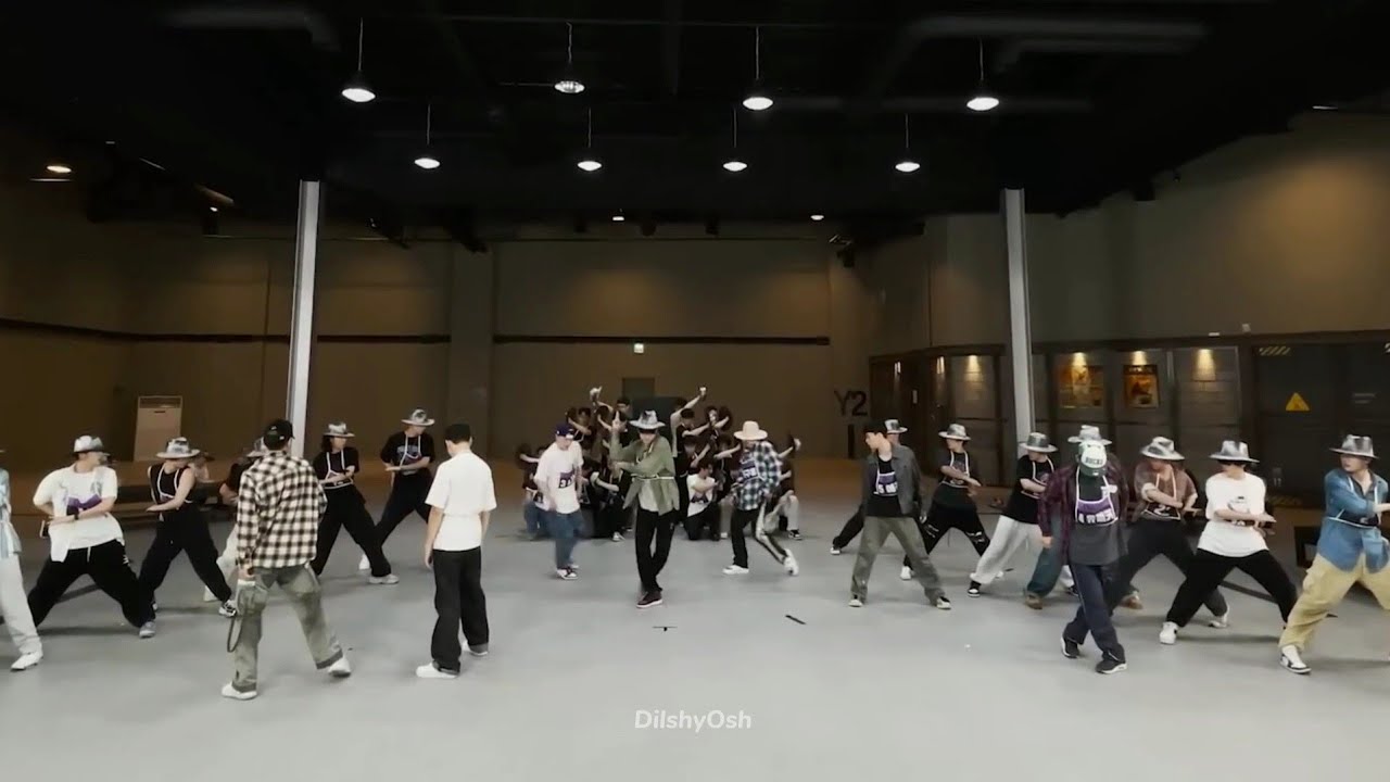Dance practice video of Sehun ft. in 1 Million (Mega Crew Mission Video) on Street Men Fighter