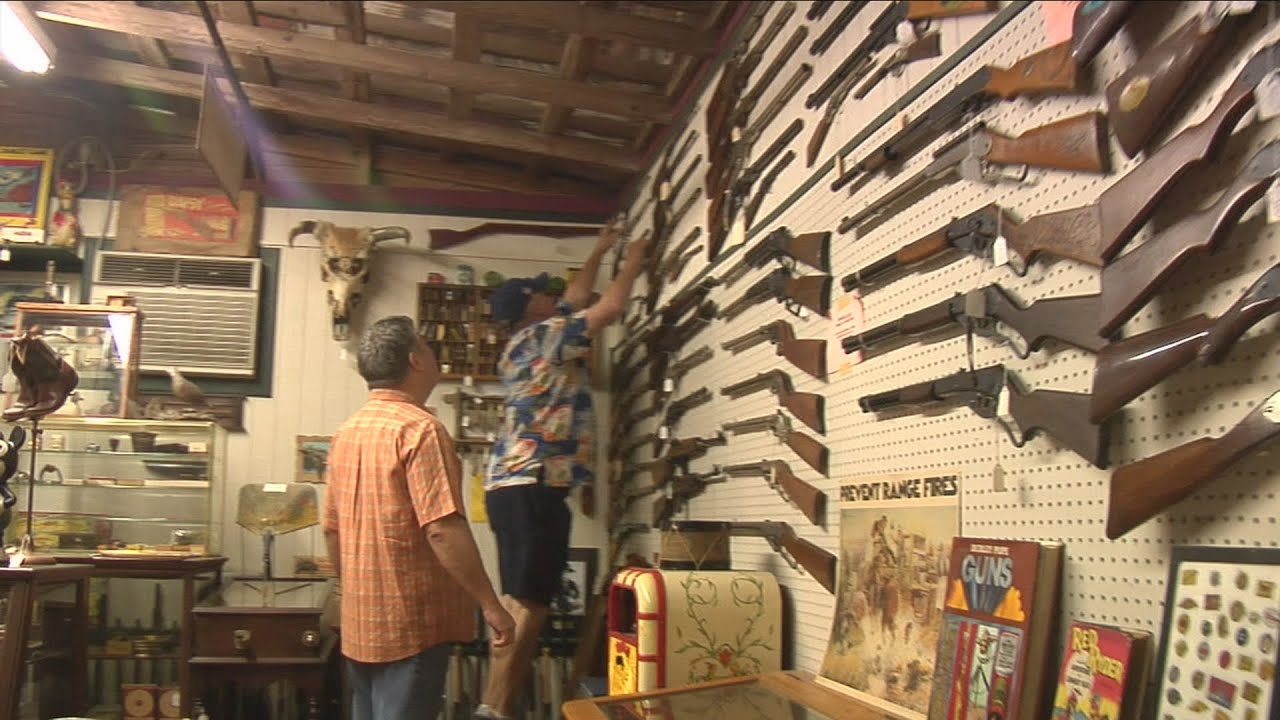 Коллекционер пневматического оружия (Texas Country Reporter)