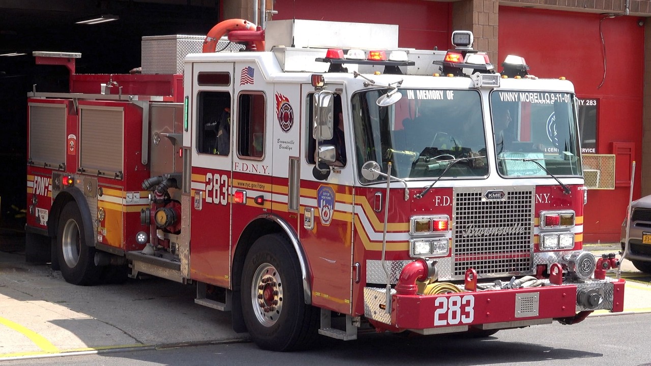 FDNY Engine 283 Responding