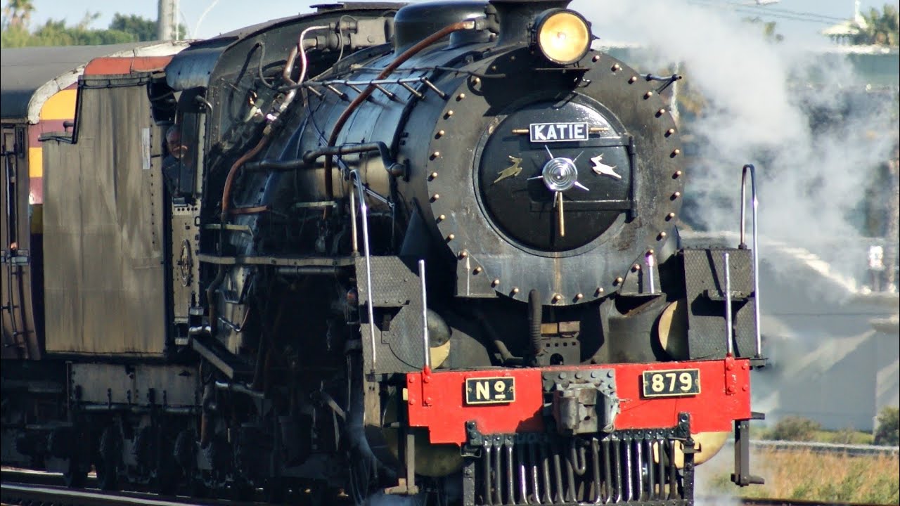 Atlantic Rail's Class 16DA 879 'Katie' En Route To Stellenbosch - 26 April 2015