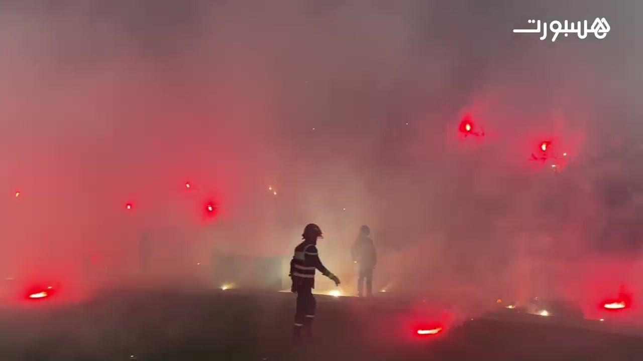 كراكاج جماهير الكوكب المراكشي في ملعب الحارثي أمام الدفاع الحسني الجديدي 