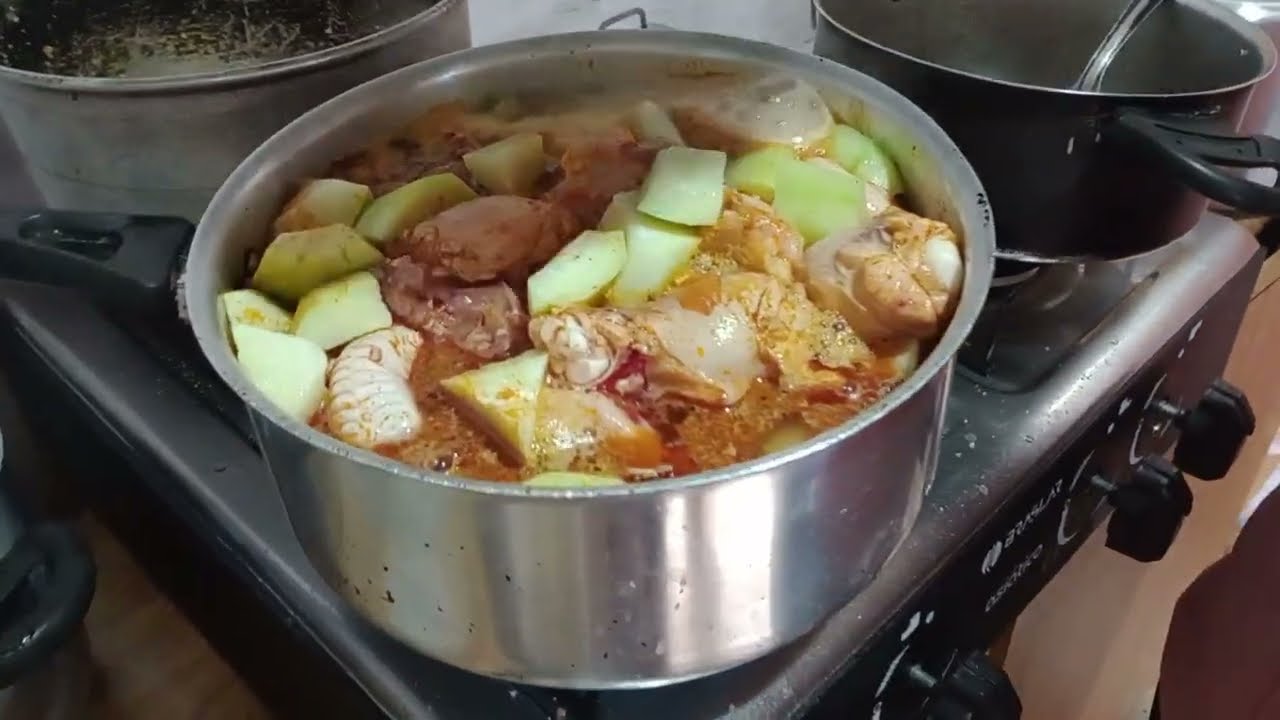 MINHA MULHER SEMPRE NA COZINHA 