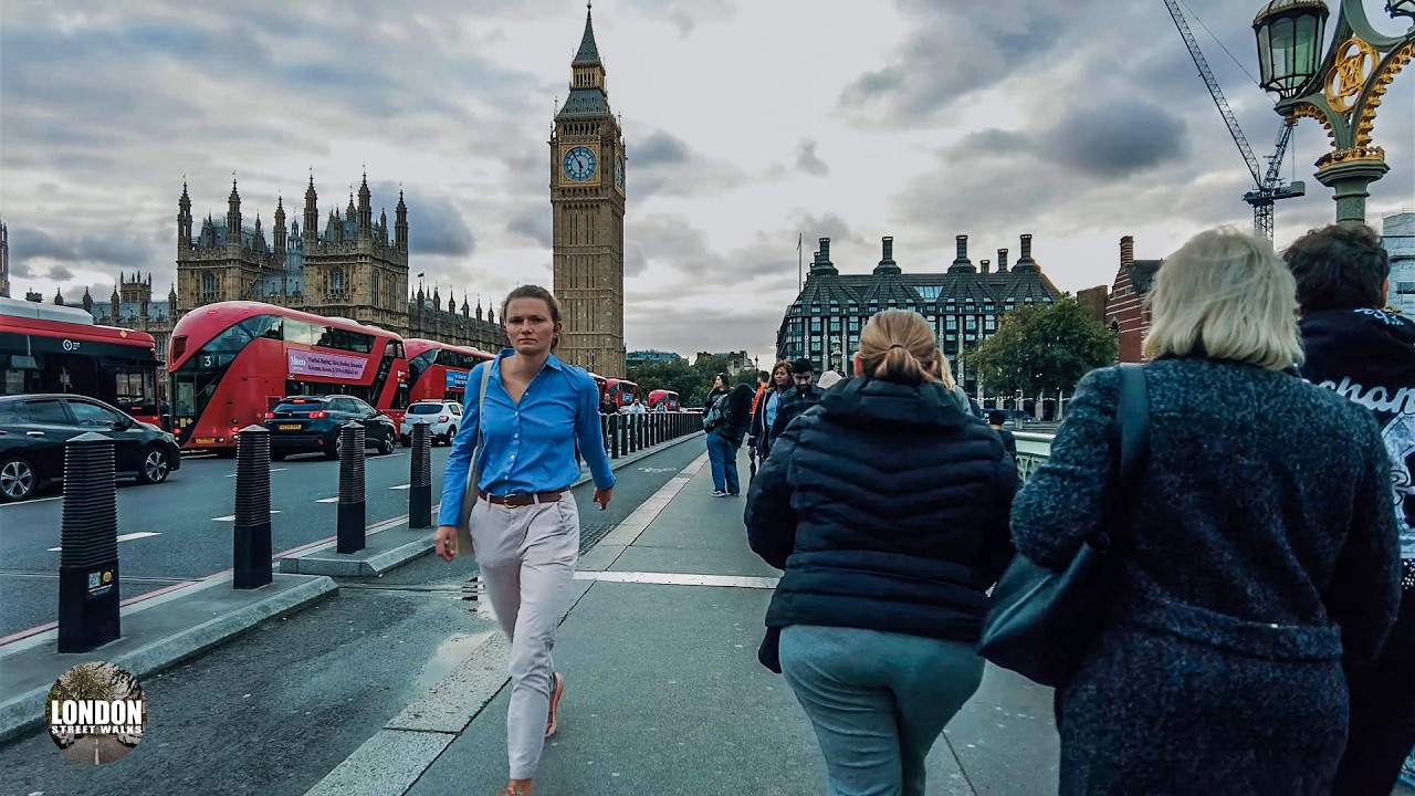 London autumn Walk 🇬🇧 London walk with me.! 🇬🇧 Traveling | Central London | Walking Tour 4K