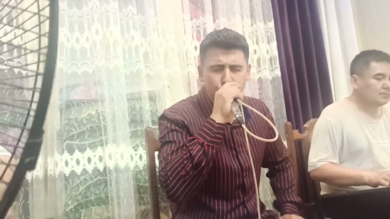 Азизбек Мирзаев Мави Мави 22 мая 2022 г.