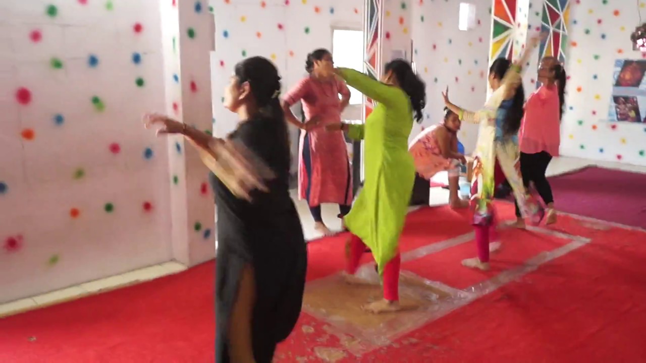 14 6th step garba, dodhiya | surat garba