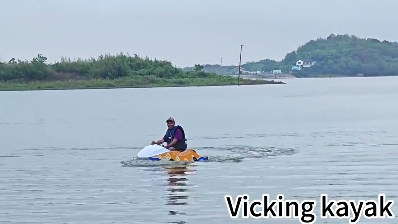 Electric Mini Jet Boat - High Speed Luxury Yacht for River and Ocean