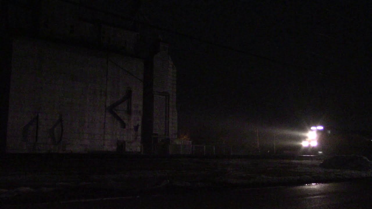 Awesome K5HLA on BNSF 8060 East in Mazon, IL 2/27/21