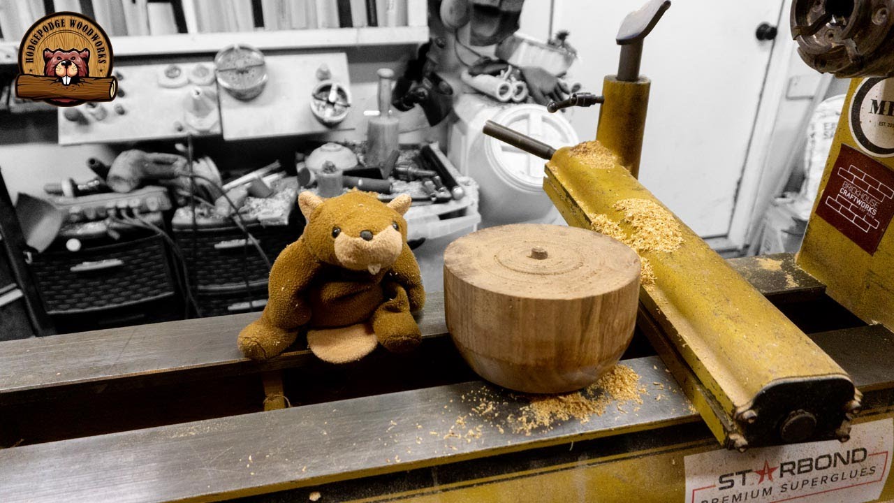 Woodturning - Walnut Salt Cellar