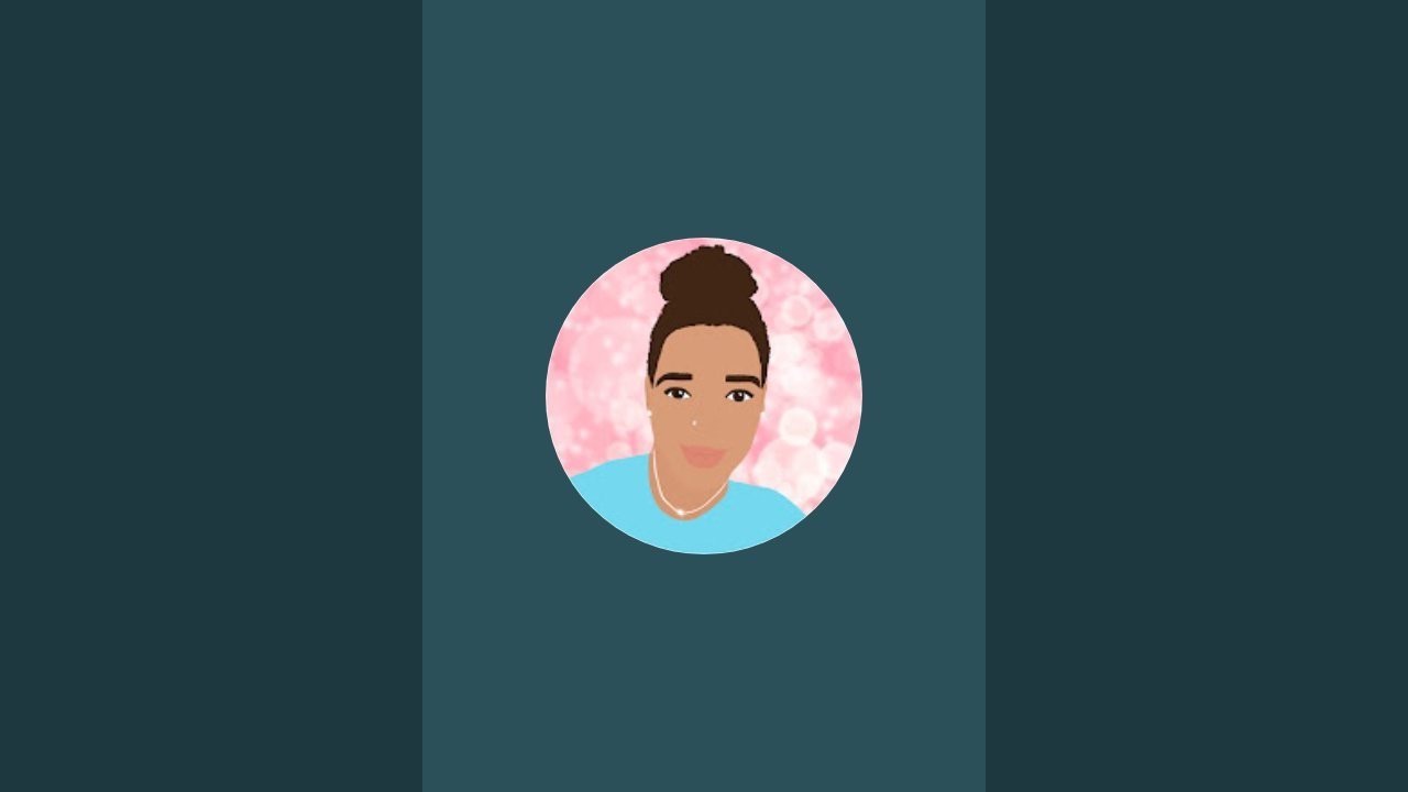 Chloethecellist is live!